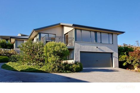 Property photo of 2/716 Oceana Drive Tranmere TAS 7018