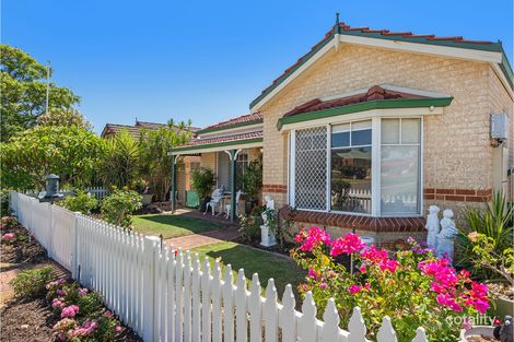 Property photo of 22 Parrotbush Crescent Ellenbrook WA 6069