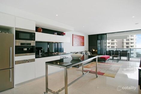 Property photo of 806/1 Oracle Boulevard Broadbeach QLD 4218