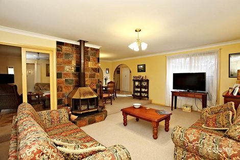 Property photo of 8 Talkook Place Baulkham Hills NSW 2153