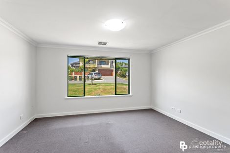 Property photo of 16A Taunton Way Karrinyup WA 6018