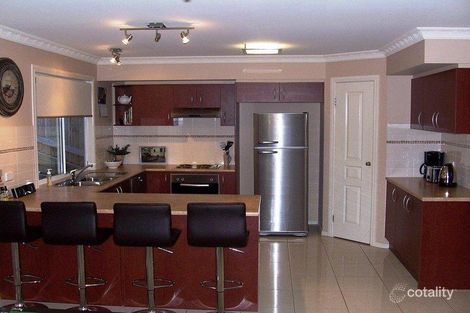 Property photo of 15 Hilltop Terrace Springfield Lakes QLD 4300