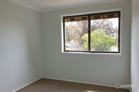 Property photo of 57 Eldershaw Drive Forest Hill NSW 2651