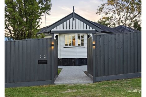 32 Steele St, Holland Park, QLD 4121