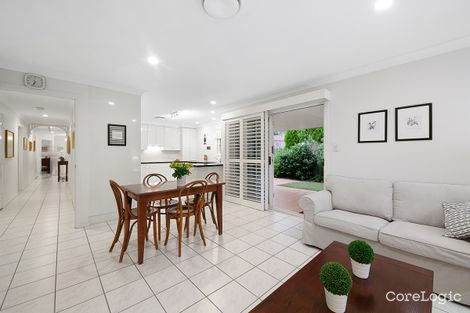 Property photo of 15 Bowles Street Mount Ommaney QLD 4074