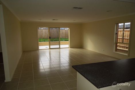 Property photo of 29 Dunraven Crescent Doreen VIC 3754