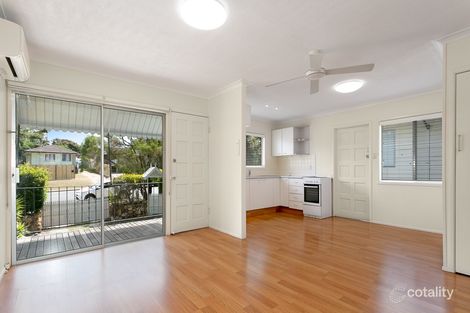 235 Macdonnell Rd, Clontarf, QLD 4019