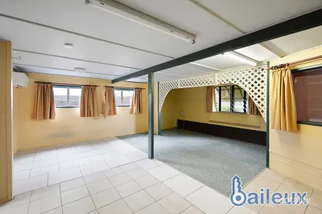 Property photo of 15 Magpie Street Slade Point QLD 4740