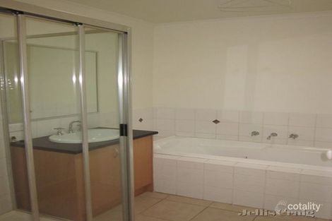 Property photo of 2/20 Broadmeadows Road Tullamarine VIC 3043