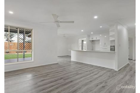 Property photo of 38 Spinnaker Way Bucasia QLD 4750