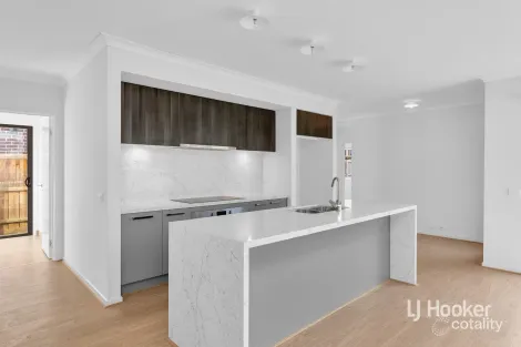 Property photo of 13 Praline Street Manor Lakes VIC 3024