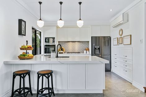 Property photo of 19 First Avenue Labrador QLD 4215