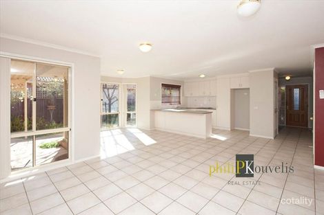Property photo of 8 Westall Place Dunlop ACT 2615