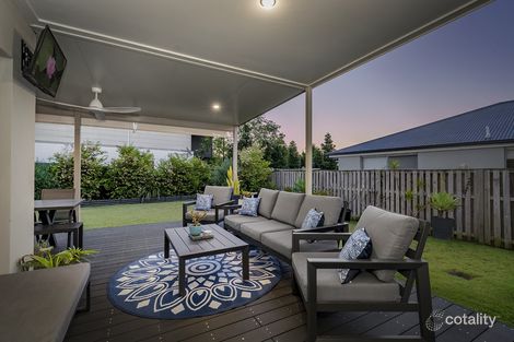 Property photo of 6 Antonio Place Coomera QLD 4209