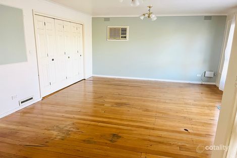 Property photo of 3 Statesman Crescent Mill Park VIC 3082
