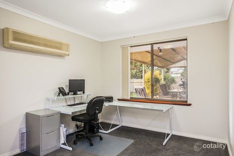 Property photo of 18 Tracy Turn Woodvale WA 6026