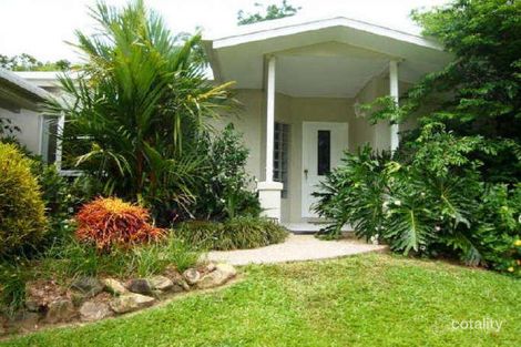 8 Mangosteen Cl, Smithfield, QLD 4878