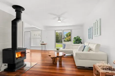 12 ALEXANDRA AVE, NAMBOUR, QLD 4560