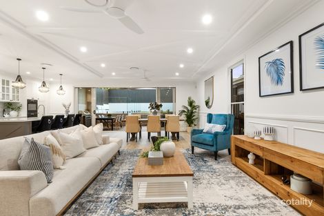 Property photo of 37 Valaria Avenue Seven Hills QLD 4170