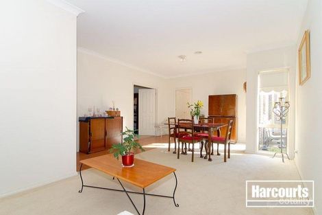 Property photo of 102 Lynbrook Boulevard Lynbrook VIC 3975