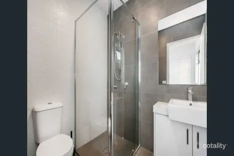 Property photo of 5/36 Pickett Street Reservoir VIC 3073