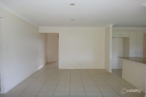 Property photo of 21 Pencarrow Crescent Raceview QLD 4305