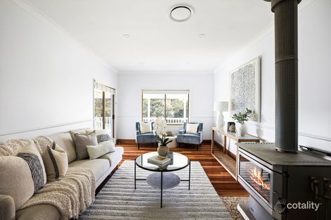 Property photo of 52 The Old Road Robertson NSW 2577