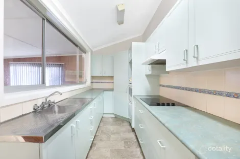 Property photo of 32 Princes Highway Unanderra NSW 2526