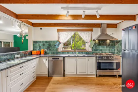 Property photo of 6 McClellans Crescent Argyle VIC 3523