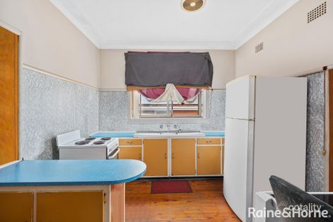 Property photo of 82 Charles Street Smithfield NSW 2164
