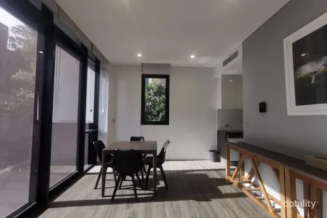 Property photo of 42 Rosebery Avenue Rosebery NSW 2018