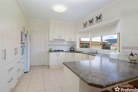 Property photo of 11 Valley View Court Yarra Junction VIC 3797
