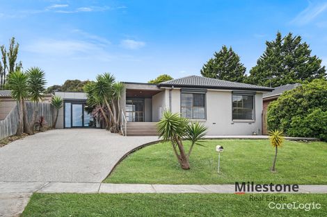 Property photo of 30 Maramba Drive Narre Warren VIC 3805