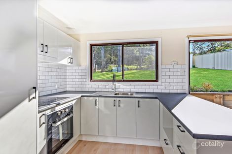Property photo of 33 Anglers Drive Bateau Bay NSW 2261