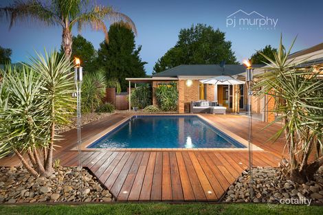 Property photo of 19 Clarendon Avenue Wodonga VIC 3690