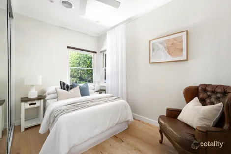 Property photo of 7 Tanderra Place Curl Curl NSW 2096