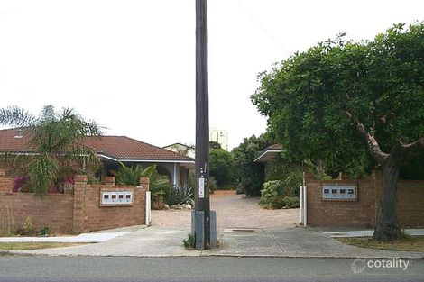 2/25 Wheatcroft St, Scarborough, WA 6019