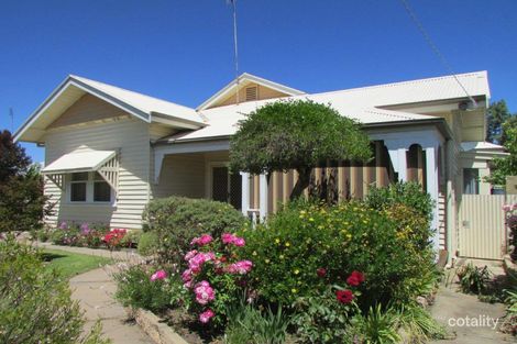 25 Milbourne St, Warracknabeal, VIC 3393