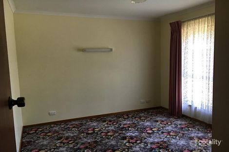 Property photo of 2/5 Olive Grove Mount Clear VIC 3350