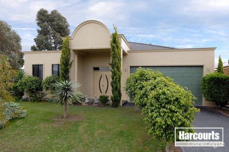 Property photo of 33 Champagne Grove Narre Warren South VIC 3805