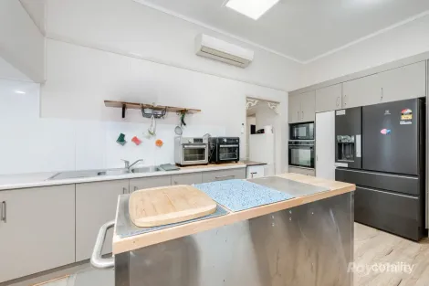 Property photo of 44 Windermere Norville QLD 4670