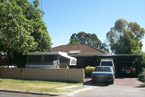 20 Oakland Ave, Cloverdale, WA 6105