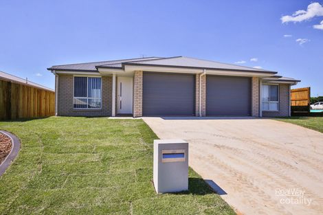 1/4 Whitefield St, Glenvale, QLD 4350