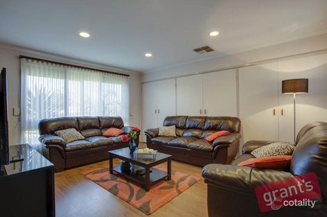 Property photo of 1 Westleigh Crescent Narre Warren VIC 3805