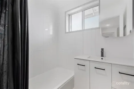 Property photo of 1/73 Price Street Nerang QLD 4211