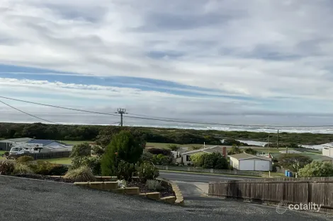Property photo of 124 Scamander Avenue Scamander TAS 7215