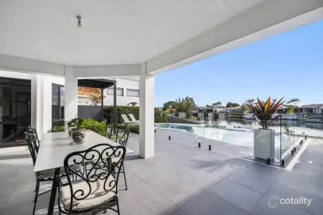 Property photo of 112 Sunbird Chase Parrearra QLD 4575