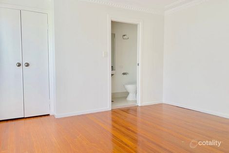 Property photo of 4/27 Salstone Street Kangaroo Point QLD 4169