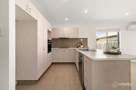 Property photo of 44 Wyndham Circuit Holmview QLD 4207