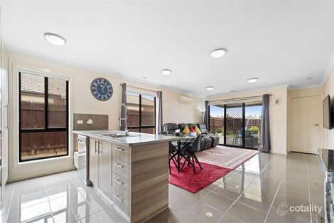 Property photo of 133 James Melrose Drive Brookfield VIC 3338